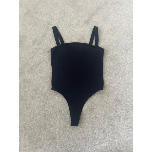 Urban outfitters black bodysuit - Picture 1 of 3